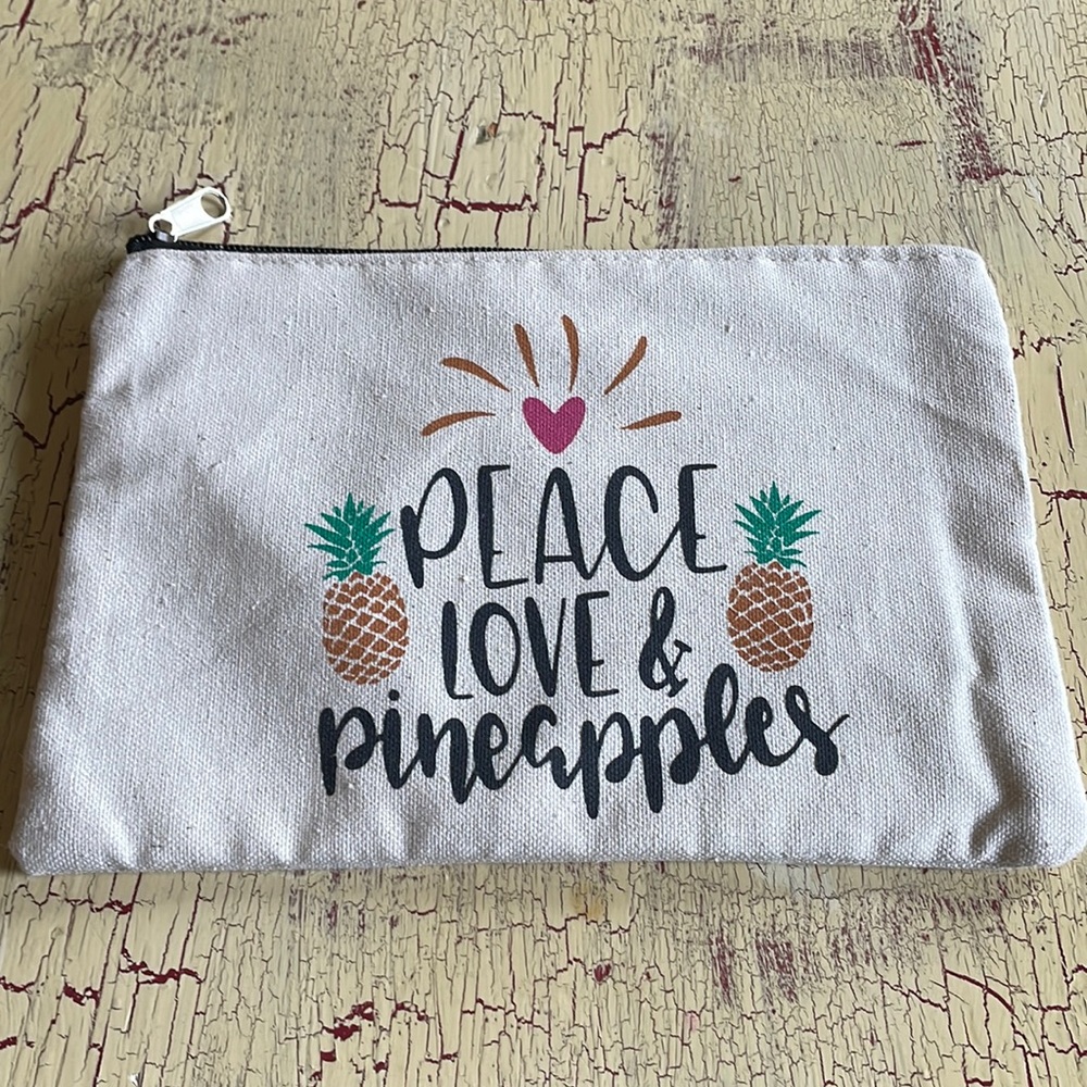 Make up bag. Plastic lined inside. Never used perfect condition